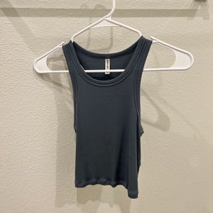 Aritzia Sunday Best Cropped Cropped Tank